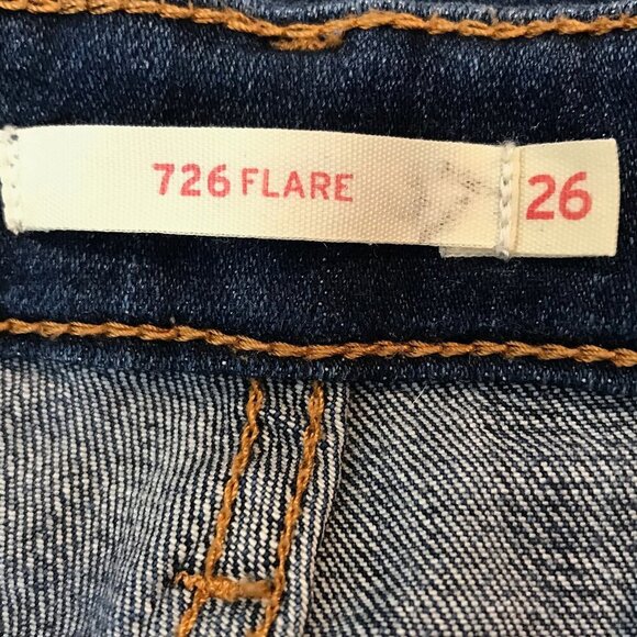 Levis 726 Flare 5 Pocket Zip Up Jeans Size 26 - Picture 7 of 7